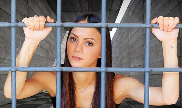 Kuyu Tipi Hapishaneler...Türk Tabipler Birliği İnsan Hakları Kolu, kuyu tipi