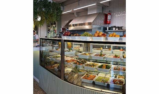 lezzet ve sohbetin yeni duragi bi tek meze bulvar 216da acildi