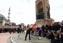 taksimde cumhuriyetin 102 yil kutlamasi