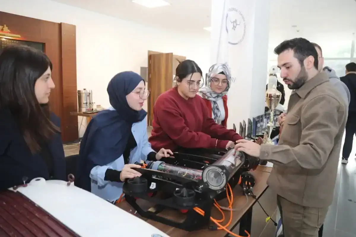 BTÜ’de Düzenlenen 'Robot Günleri' İlgiyle Karşılandı