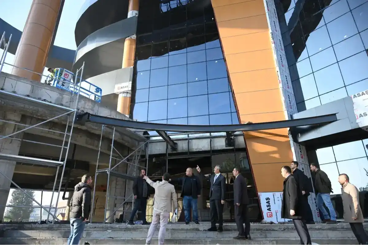 Edirne İl Halk Kütüphanesi, 200 Bin Kitaplık Koleksiyonuyla Tamamlanıyor