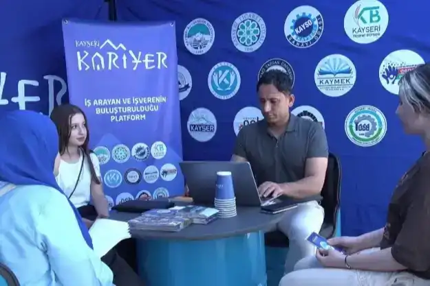 Kayseri Kariyer Merkezi, 263 Kişiyi İş Sahibi Yaptı