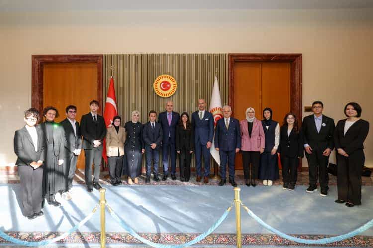 Ulusal Çocuk Forumu Temsilcileri TBMM’de Buluştu