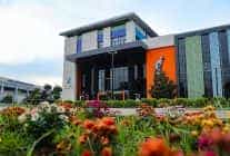 aliaga belediyesinin yuzme tesisleri izmirde zirveye oynuyor