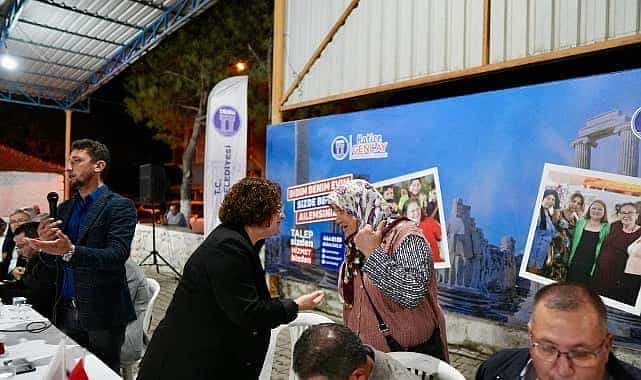 baskan hatice gencay balat mahallesinde halk ile bir araya geldi