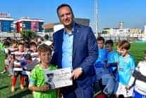 bornovali minikler 10 kasim anisina mucadele etti