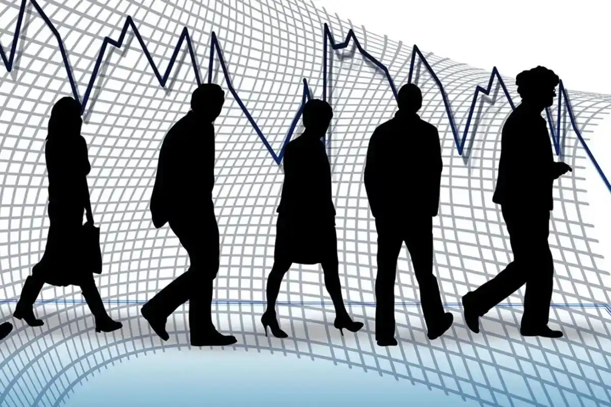 Genç İşsizlik Düştü, Haftalık Çalışma Süresi Yükseldi