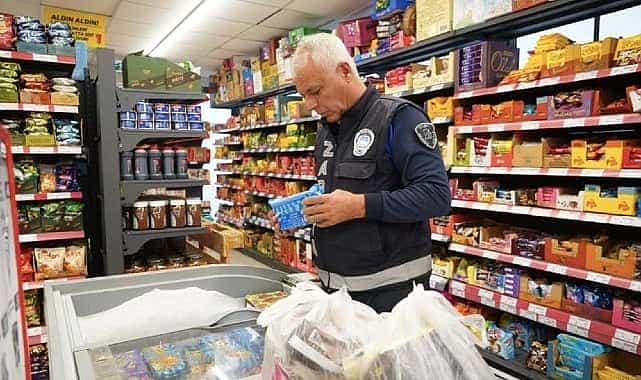 cesme belediyesi zabita ekiplerinden market ve okul kantinlerine siki denetim