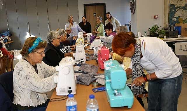 efes selcukta kadinlar dikis atolyesinde bulustu