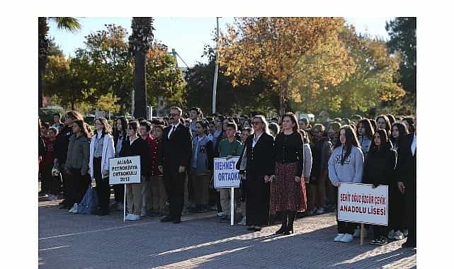 ogretmenler gunu aliagada kutlandi