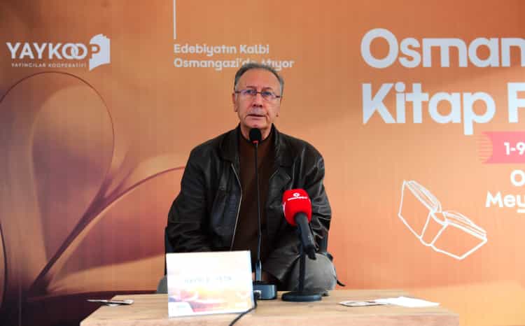 Bursalı Kitapseverler Osmangazi’de Bir Araya Geldi