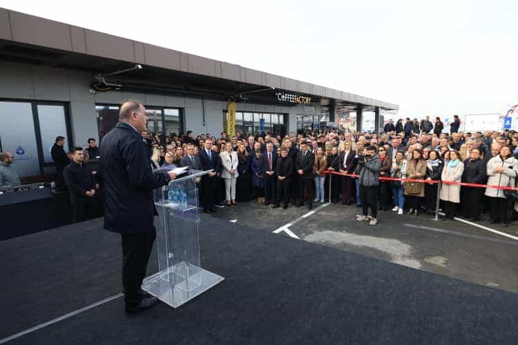 Günlük 5 Bin Yolcu Kapasiteli Büyükçekmece Cep Otogarı Açıldı