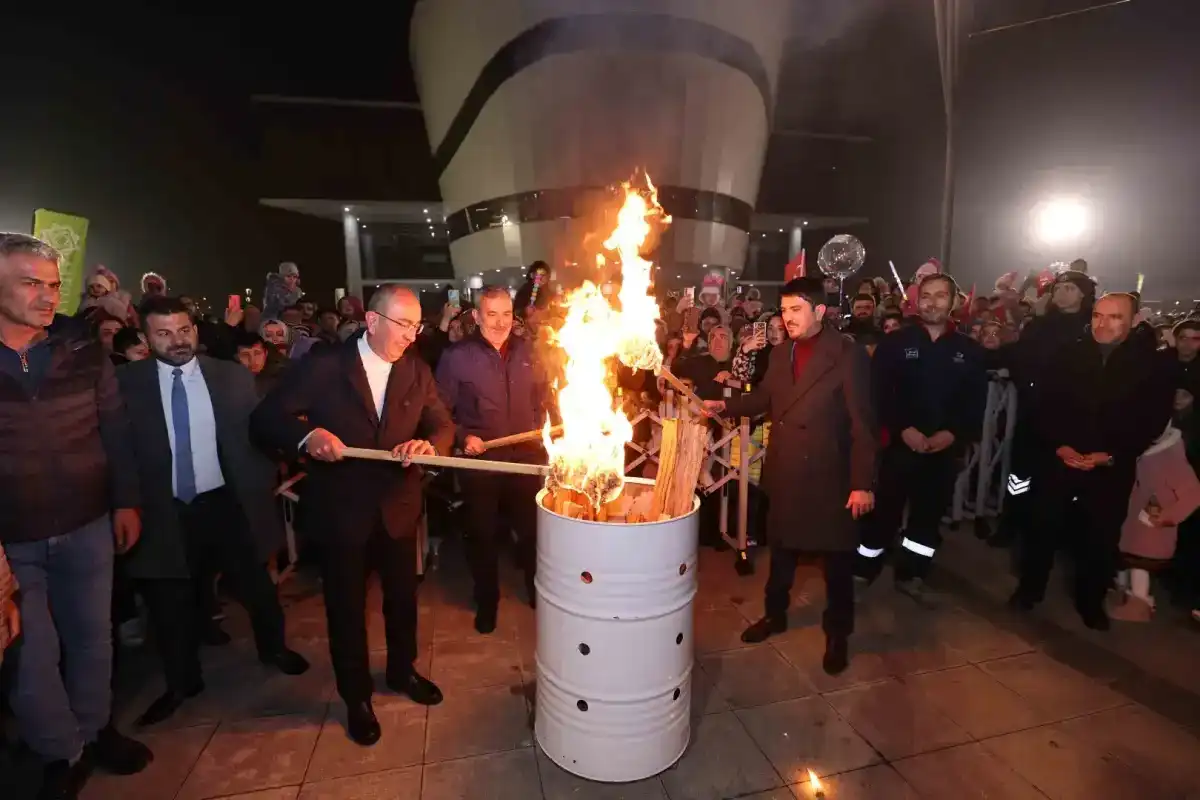 Konya Meram’da Renkli Fener Alayı Coşkusu