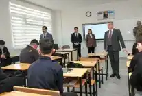 Artvin Valisi Ergün Okulları Ziyaret Etti