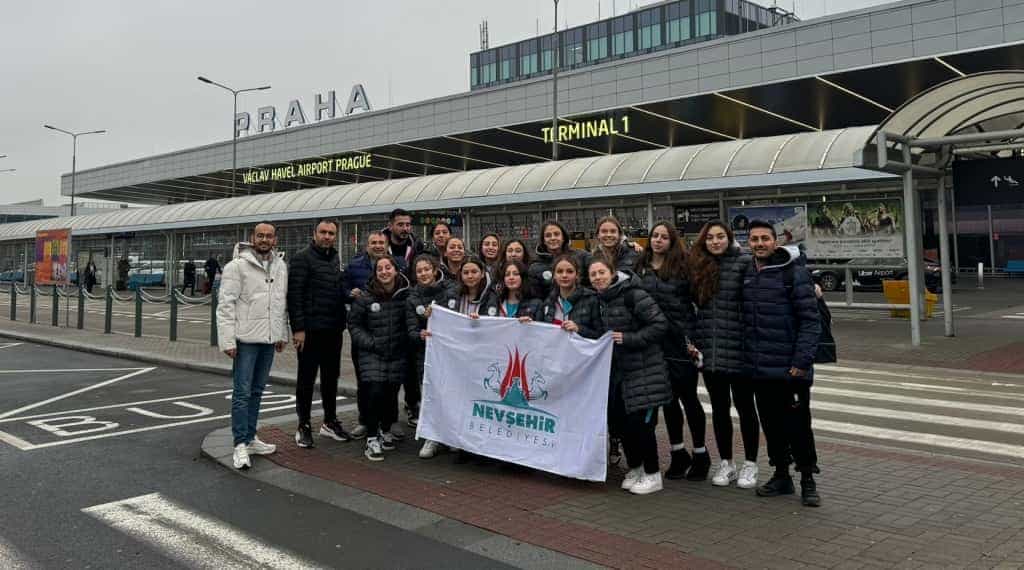 Nevşehir’in Sutopu Takımı Mücadele İçin Çekya’da