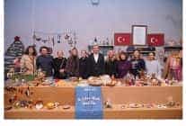 ayvalikli kadinlar mahalleevlerinde uretiyor aile butcesine katki sagliyor