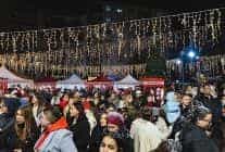 balcovada yeni yil etkinlikleri yogun katilimla suruyor