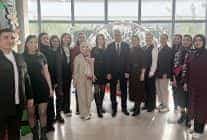 baskan topaloglundan krese yeni yil ziyareti