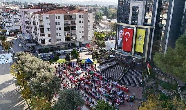 bucada dayanisma ve alisveris bir arada