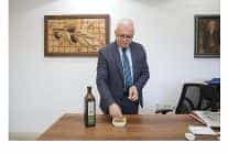 burhaniye belediyesi zeytinyaglari satisa sunuldu