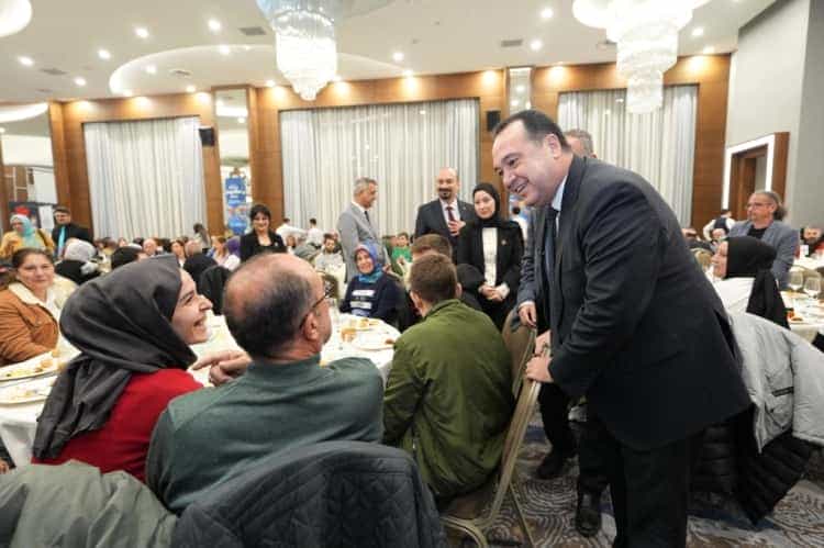 Başkan Dutlulu Engelli Bireylerle Bir Araya Geldi