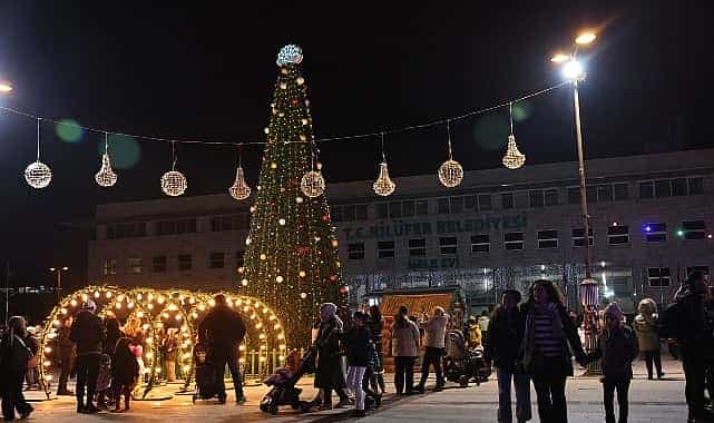kalamis buzzfestte artistik buz pateni ve buz hokeyi soleni