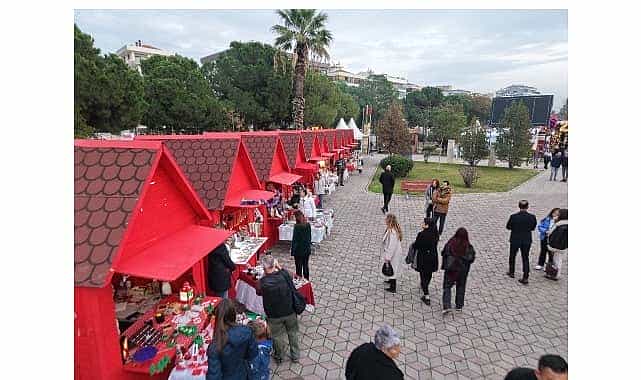 karsiyaka yeni yil festivali coskuyla devam ediyor
