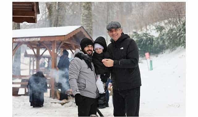 kartepe belediyesi mesire alani kisin da ziyaretcilerin gozdesi