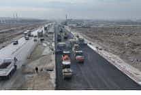 konya buyuksehir tramvay hatti calismalari devam eden aslim caddesinde yogun asfaltlama calismasi yapiyor