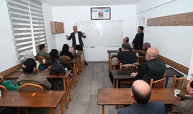 kurs merkezinde veli toplantisi