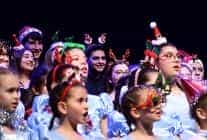 luleburgaz belediyesi korolarindan yeni yil konseri