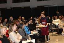 niluferde yeni yilin kokusu lezzeti ve muzigi konusuldu