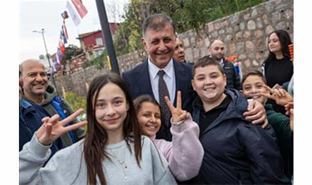 park tamam sirada iki spor sahasi var