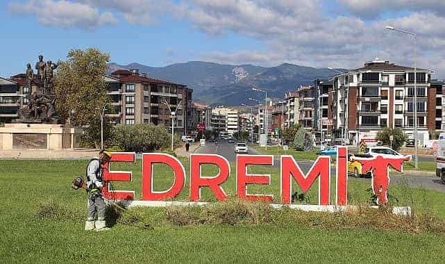 park ve yesil alanlari ile nefes alan edremit