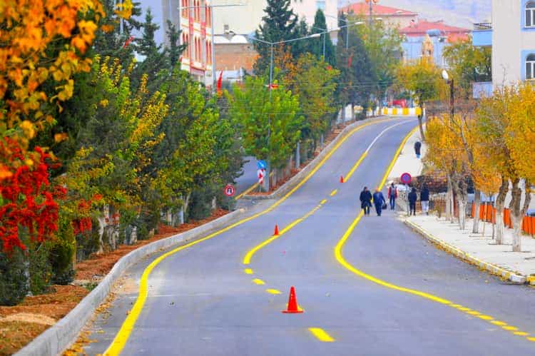 Mardin Yeşilli’de Yol Seferberliği