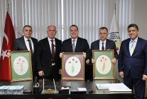 baskan dutlulu pazarcilar odasina mujdelerle gitti