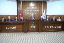 edremitte yilin ilk muhtarlar toplantisi yapildi