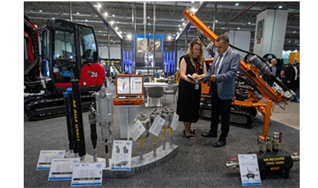 fuarlar izmir ekonomisine guc katiyor