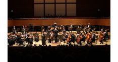 izmir devlet senfoni orkestrasi iki buyuk yetenegi bulusturdu